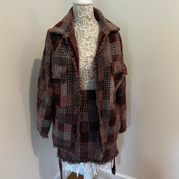 Zara Purple Pink Plaid Oversized Knit Fringe Overshirt Jacket and Skirt Set - Picture 4 of 11